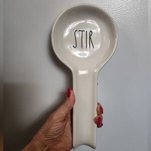 Rae Dunn Cream 'Stir' Spoon Rest